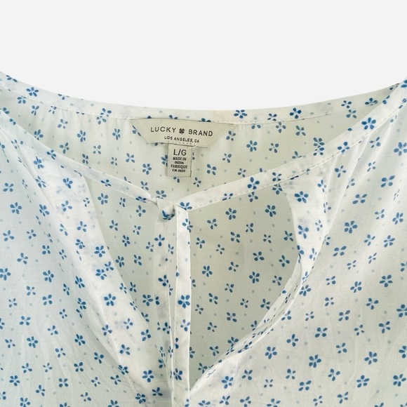 Lucky Brand Blue and White Floral short sleeve Peasant Top size L - Picture 10 of 12